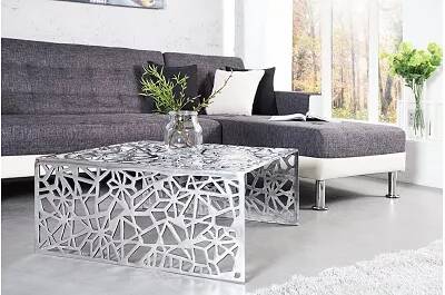Table basse design en aluminium argenté L60