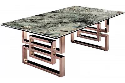 Table basse design en céramique aspect marbre turquoise et métal cuivré