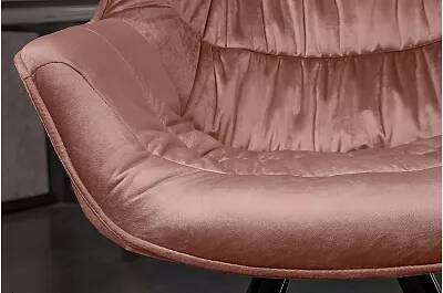 Chaise en velours matelassé rose antique