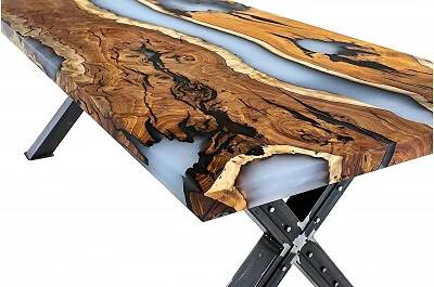 Table à manger en bois massif hackberry et époxy blanc opaque 180x100