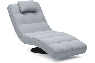 Chaise longue pivotante en tissu matelassé gris clair