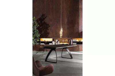 Table à manger en bois massif chêne marron foncé et métal noir 160X90
