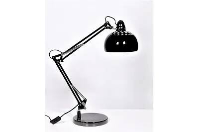 Lampe de table en métal noir