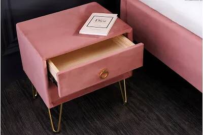Table de chevet design en velours vieux rose 2 tiroirs