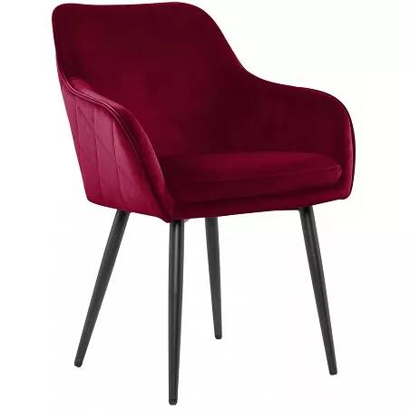 Chaise en velours rouge avec dossier matelassé