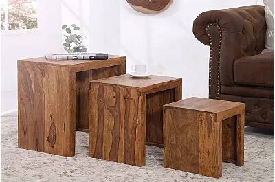 Set de 3 tables d'appoint gigognes en bois massif sheesham